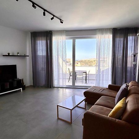 Апартаменти Qawra Penthouse 4Person Ac+Wifi Сент-Полс-Бей Екстер'єр фото