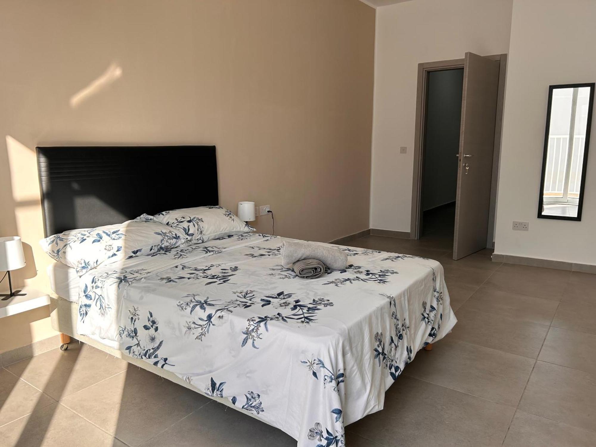 Апартаменти Qawra Penthouse 4Person Ac+Wifi Сент-Полс-Бей Екстер'єр фото